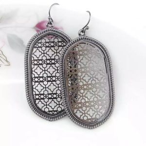 Black Filigree Quatrefoil Trellis Oval Earrings